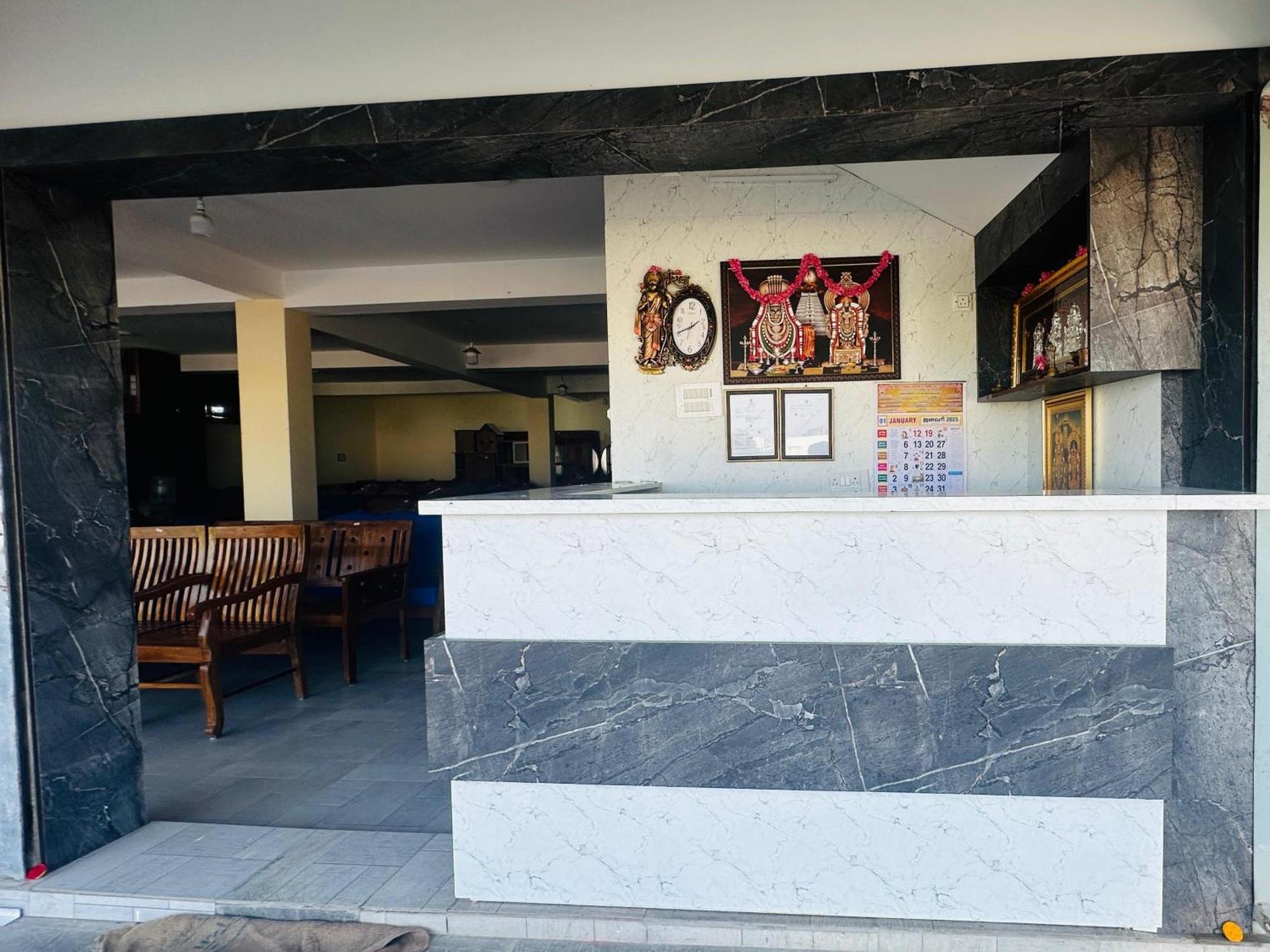 Mahadeepam Residency Villa Tiruvannamalai Exterior photo